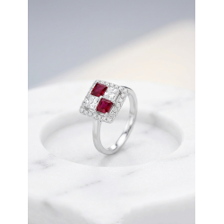 Anello a Scacchiera Argento e Cristalli - Effetto Rubino